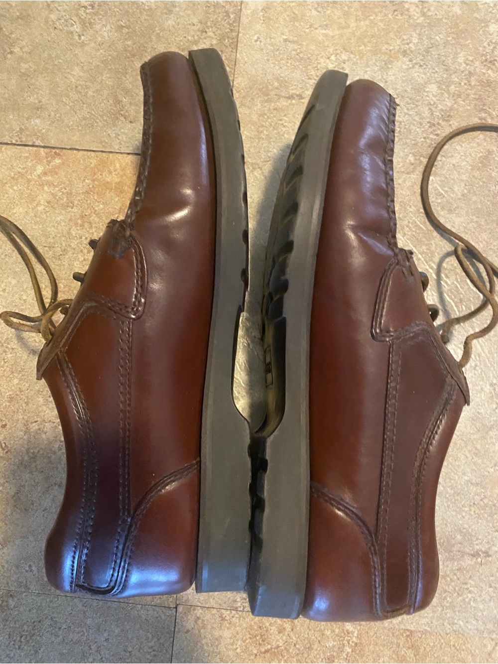 Bass Men’s Brown Leather Boat Shoes - Picture 3 of 6